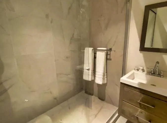 Casa Londres 5*
